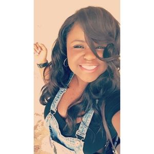 Meet your Posher, Jackie